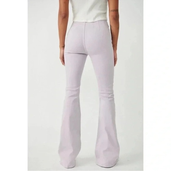NWT Free People Jayde Flare Jeans High Rise We The Free in Lavender Purple 27 - Picture 6 of 14